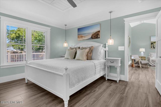 147 NE 19th Street, Oak Island, NC 28465