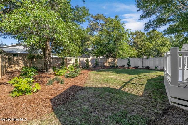 147 NE 19th Street, Oak Island, NC 28465