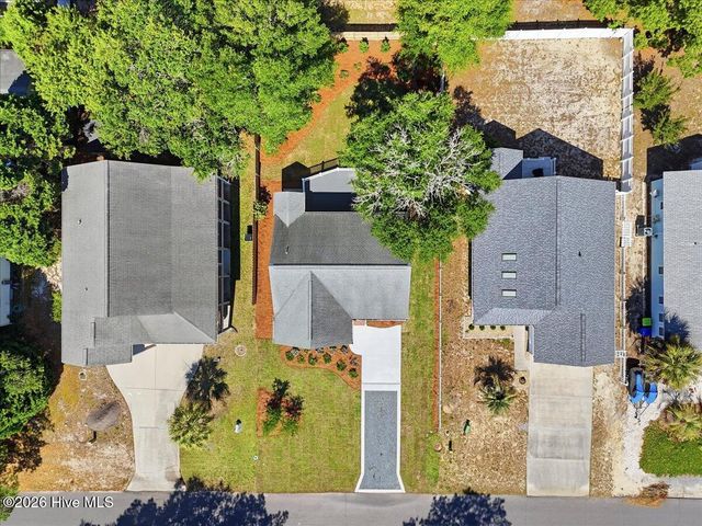 147 NE 19th Street, Oak Island, NC 28465
