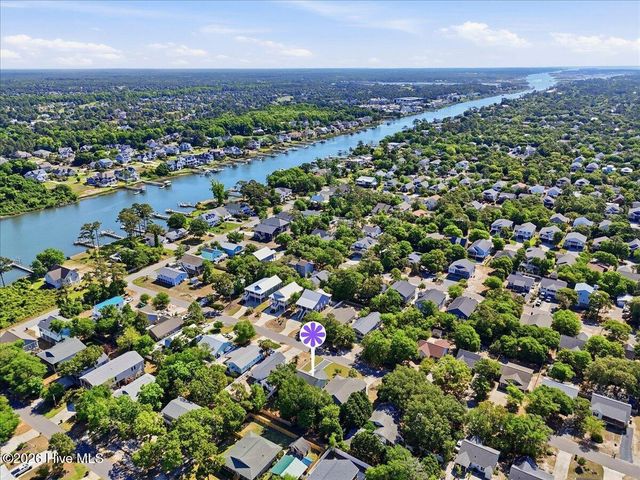 147 NE 19th Street, Oak Island, NC 28465