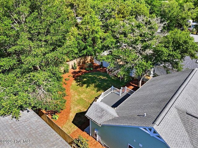 147 NE 19th Street, Oak Island, NC 28465