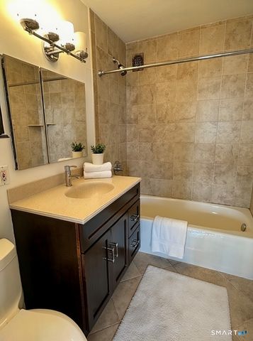 65 Glenbrook Road 8D, Stamford, CT 06902