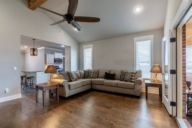 13125 Cunard Street, Fayetteville, AR 72704