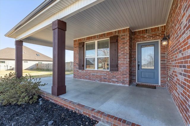 13125 Cunard Street, Fayetteville, AR 72704