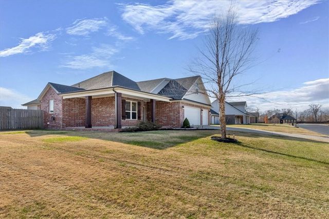 13125 Cunard Street, Fayetteville, AR 72704