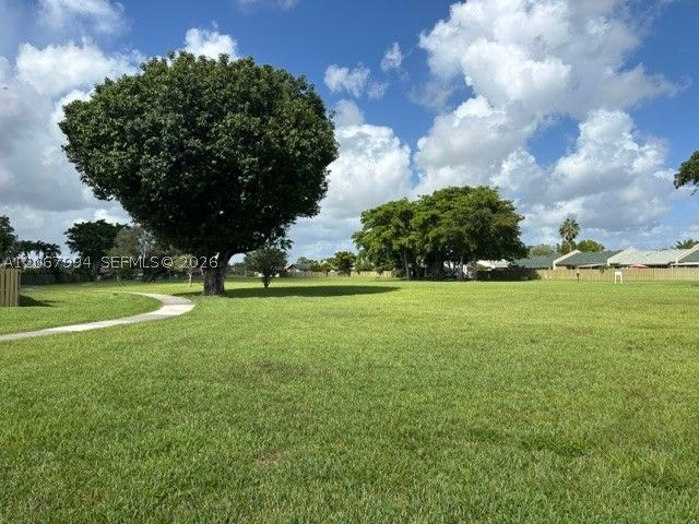 10953 SW 122nd Ct, Miami, FL 33186