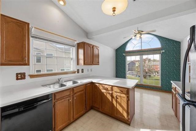 3460 Willowridge D, Marion, IA 52302