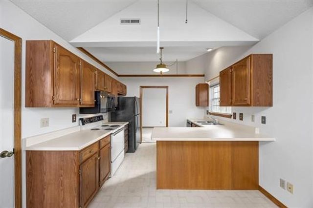 3460 Willowridge D, Marion, IA 52302