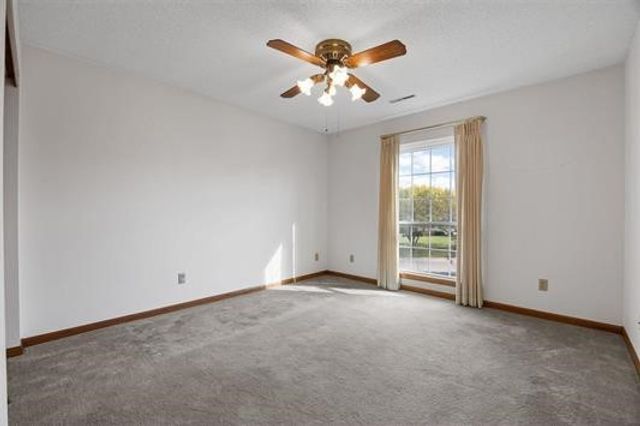 3460 Willowridge D, Marion, IA 52302