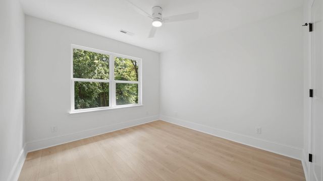 1204 Spring Creek Road, Chattanooga, TN 37412