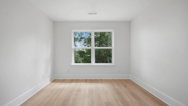1204 Spring Creek Road, Chattanooga, TN 37412