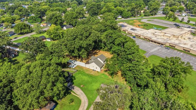 1204 Spring Creek Road, Chattanooga, TN 37412