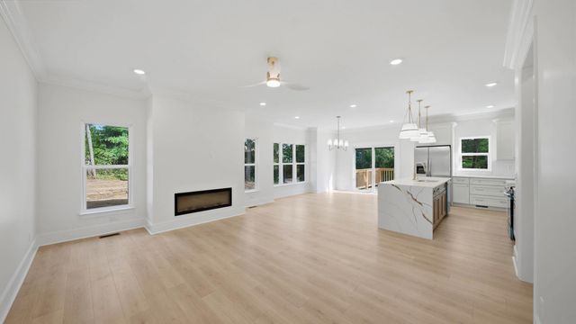1204 Spring Creek Road, Chattanooga, TN 37412