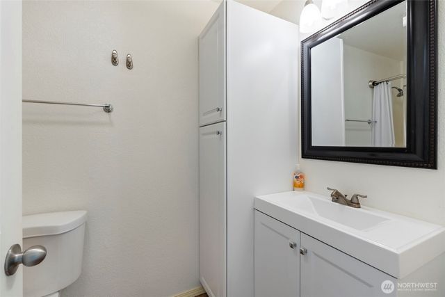 823 SW 21st Street, Chehalis, WA 98532