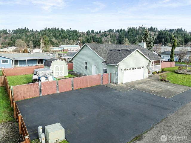 823 SW 21st Street, Chehalis, WA 98532