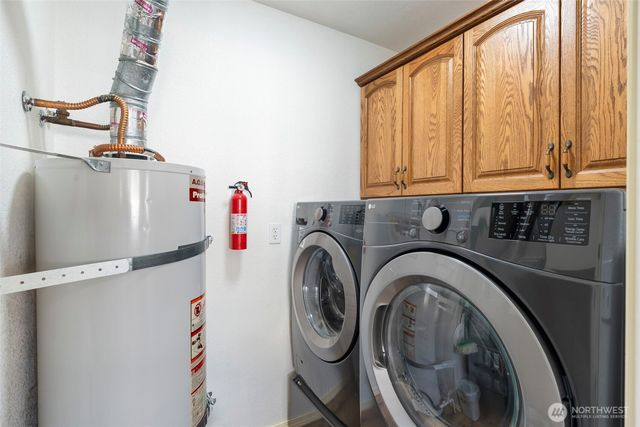 823 SW 21st Street, Chehalis, WA 98532