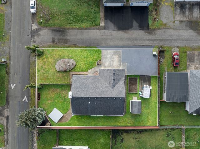 823 SW 21st Street, Chehalis, WA 98532