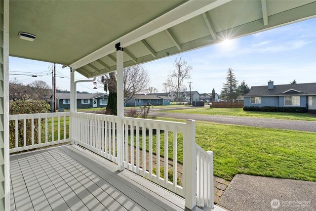 823 SW 21st Street, Chehalis, WA 98532