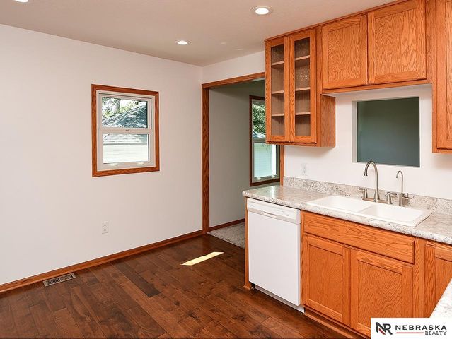 8501 S 91st Street, Lincoln, NE 68526