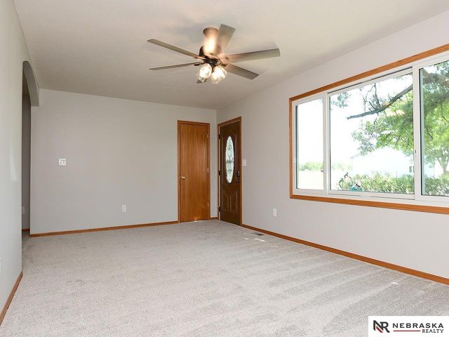 8501 S 91st Street, Lincoln, NE 68526