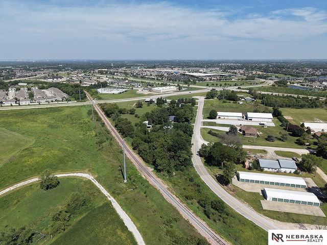 8501 S 91st Street, Lincoln, NE 68526