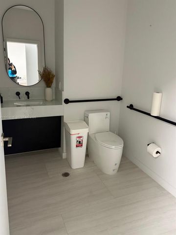 1771 SW 22nd St, Miami, FL 33145