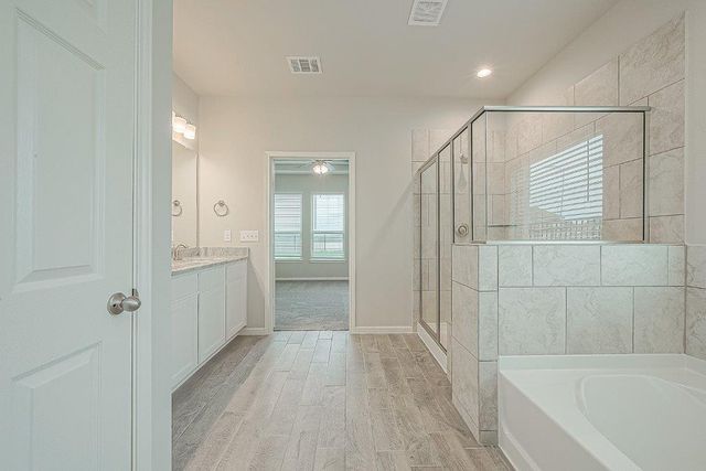 1056 Apple Ridge Road, Magnolia, TX 77355
