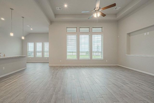 1056 Apple Ridge Road, Magnolia, TX 77355