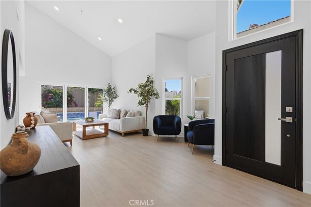 6559 Pacifica, Fontana, CA 92336