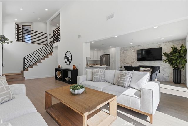6559 Pacifica, Fontana, CA 92336