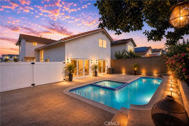 6559 Pacifica, Fontana, CA 92336