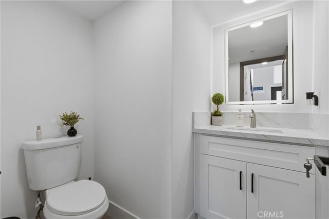 6559 Pacifica, Fontana, CA 92336