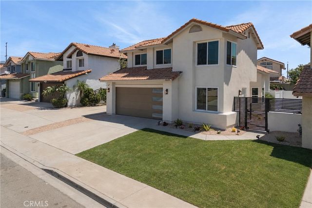 6559 Pacifica, Fontana, CA 92336
