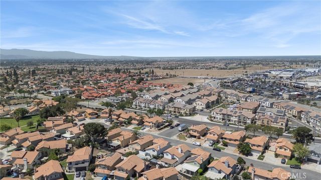 6559 Pacifica, Fontana, CA 92336