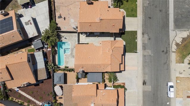 6559 Pacifica, Fontana, CA 92336