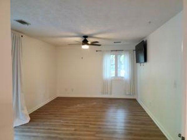 1714 Greystone Apt 43, Mount Pleasant, SC 29464