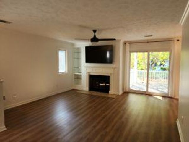 1714 Greystone Apt 43, Mount Pleasant, SC 29464