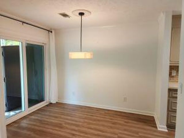 1714 Greystone Apt 43, Mount Pleasant, SC 29464