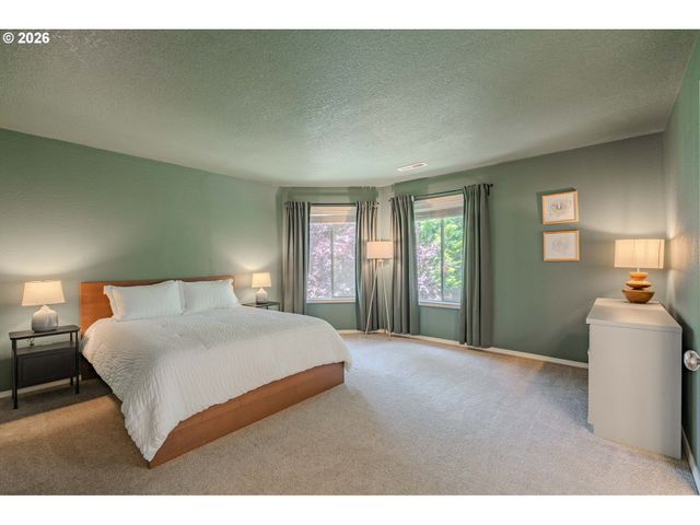 12714 Se ANGUS St, Vancouver, WA 98683