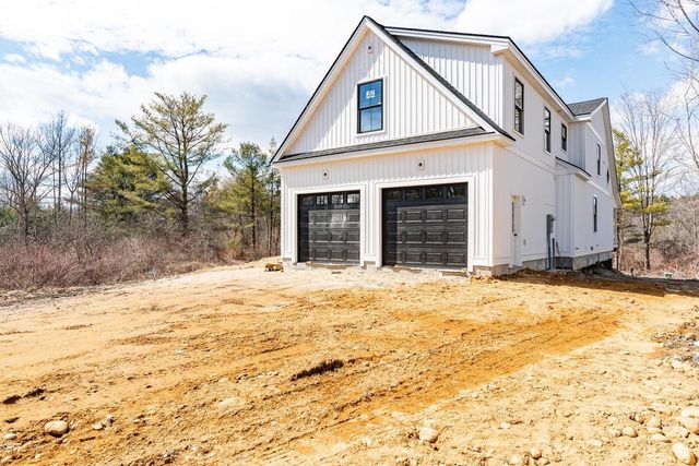 222 River Road, Eliot, ME 03903