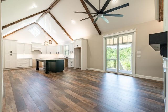 222 River Road, Eliot, ME 03903