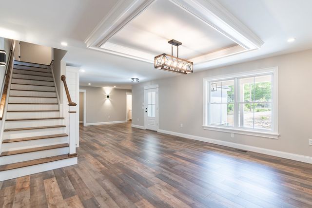 222 River Road, Eliot, ME 03903