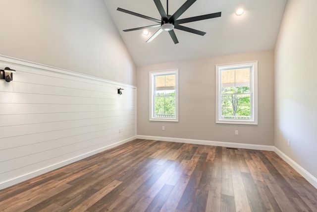222 River Road, Eliot, ME 03903