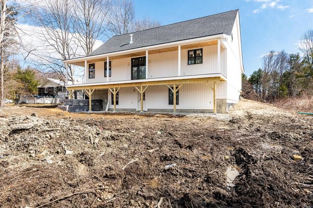 222 River Road, Eliot, ME 03903