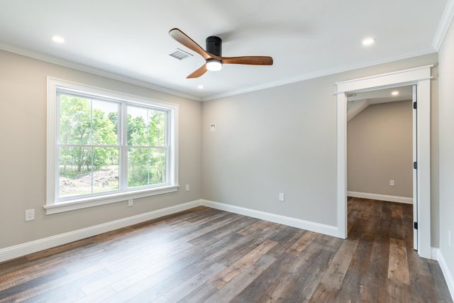 222 River Road, Eliot, ME 03903