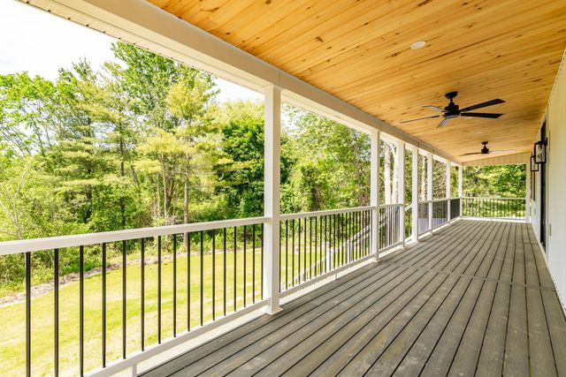 222 River Road, Eliot, ME 03903