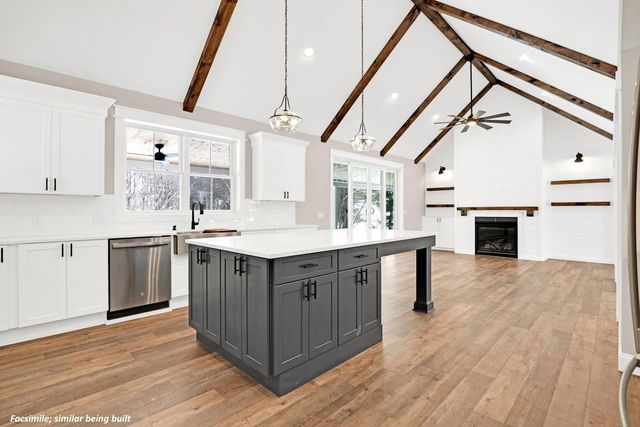 222 River Road, Eliot, ME 03903