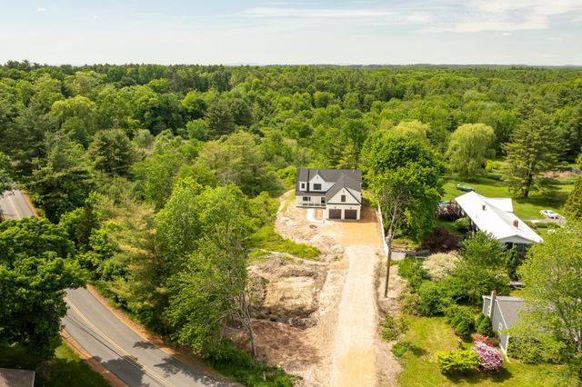 222 River Road, Eliot, ME 03903