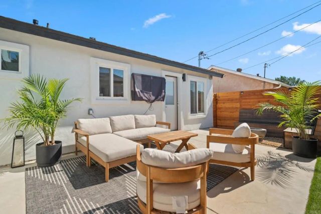 5118-22 Constitution Road, San Diego, CA 92117