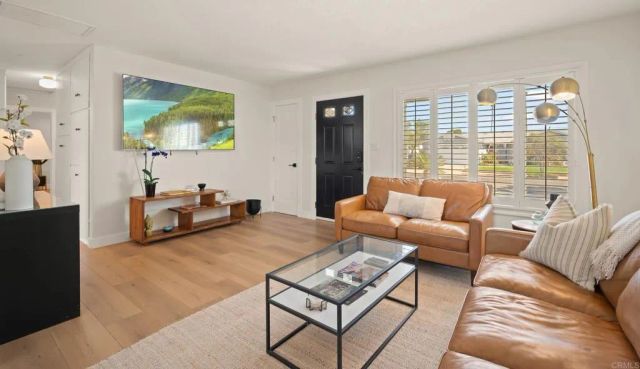 5118-22 Constitution Road, San Diego, CA 92117